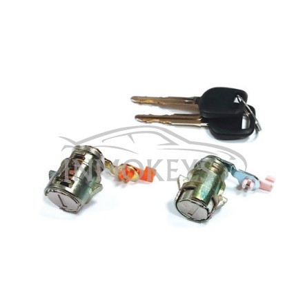 TO-TY021, PAREJA DE PUERTAS HILUX